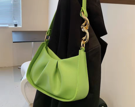 转卖法式小众包包女2021新款今年流行单肩...