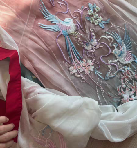 裳云兮汉服 仅试穿拍照，120出 没穿出过...