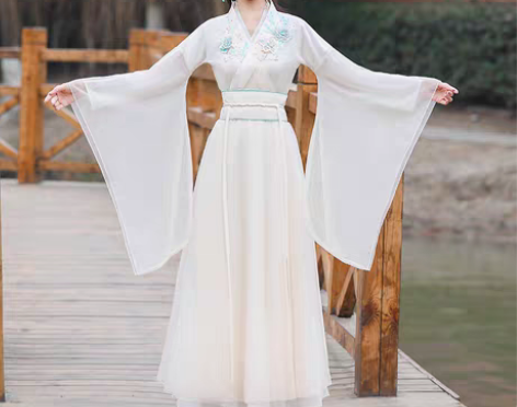 转卖香槟色汉服女原创正品中国风飘逸超仙气春...