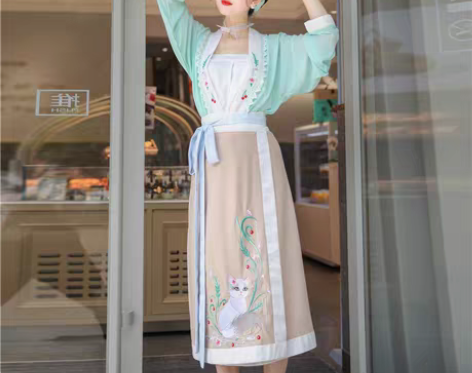 转卖汉旭招财猫宋制汉服女原创对襟旋裙短衫日...