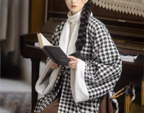 转卖柒邑汉服女原创明制改良汉元素【暖阳】中...