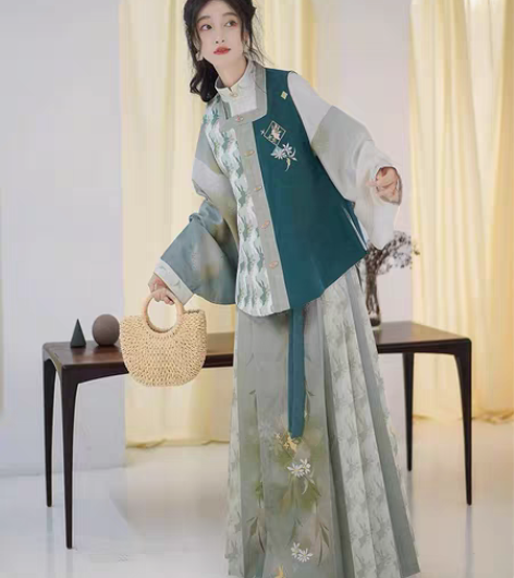 出柒邑原创汉服女明制马面裙【竹菊兔兔茶】中...