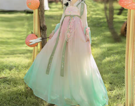 转卖翡提兰原创 染画 汉服女唐制齐胸襦裙夏...