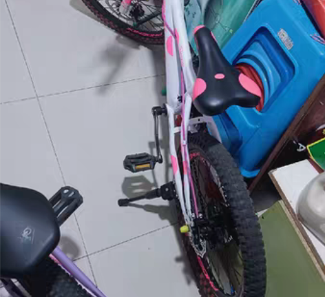 自行车七成新，孩子长的快，车子还是挺新的 ...