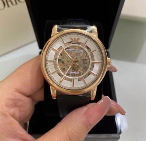 包邮阿玛尼(Emporio Armani)...