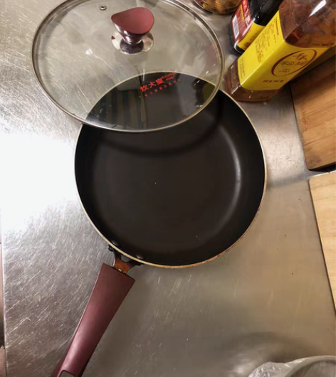 炊大皇平底锅带玻璃锅盖一套，28cm的，非...
