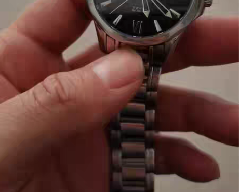包邮雷诺机械手表买时花2000多，现只卖3...