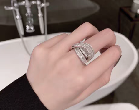 转卖CHICYOU【身价过亿】立体条形不规...