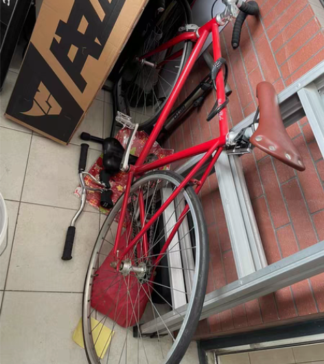 死飞 海啸4130 新换的轮子 配件全送 ...