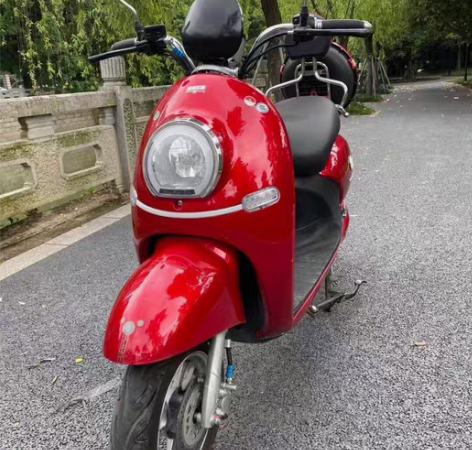 电动车，五羊电动车五个电池，能骑三十多公里...