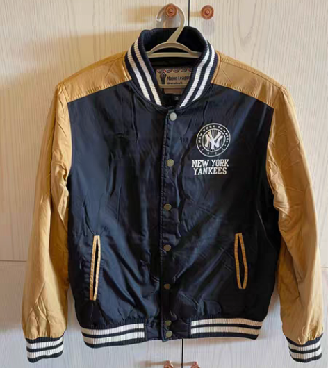 包邮男款棒球棉服 M码 洋基M几乎全新￥1...