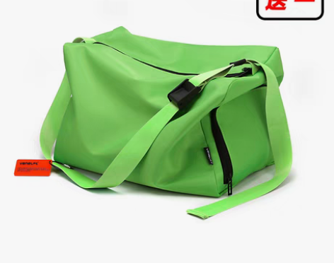 转卖VENELPT梵象潮牌运动健身包女尼龙...