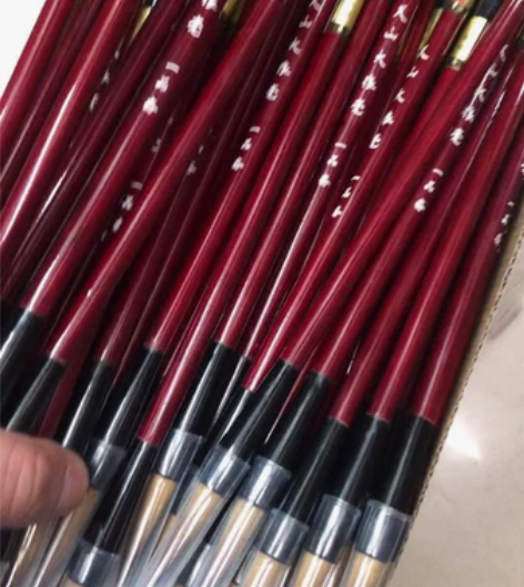 实体店太难了，卖一批性价比超高的毛笔.适用...