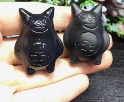 包邮逊克玛瑙，北红玛瑙江料黑玛瑙龙猫吊坠。...