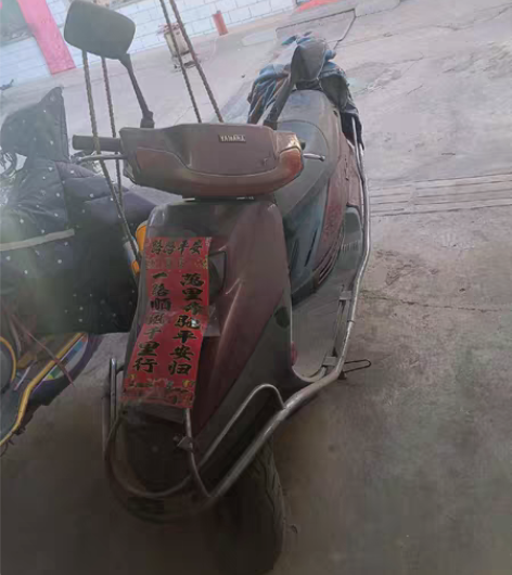 雅马哈摩托车车况良好，买上小车了，一直放的...