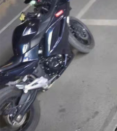 包邮出售正宗大力神H2，当前6千公里准新车...
