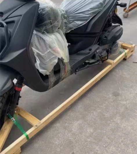 包邮踏板摩托车，2022年9月份购买。手续...