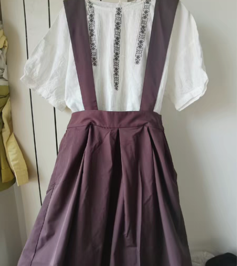 全新背带裙jk学院风深棕紫色m码全新 标的...