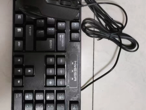 全新现代翼蛇键盘和鼠标套装处理（自提），还...