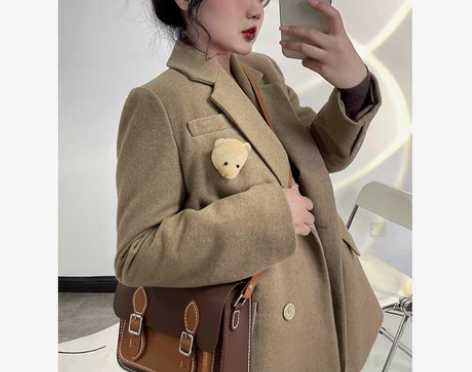 包邮我是你的cc阿 倾城之恋 学院风小熊西...