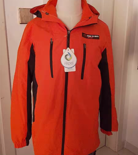 包邮特步两件套冲锋衣防风外套160码数 全...