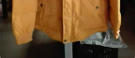 包邮鸿星尔克羽绒服男女同款180码全新包邮...