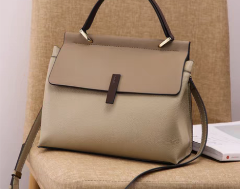 转卖没怎么用过，可包邮， Viney包包女...