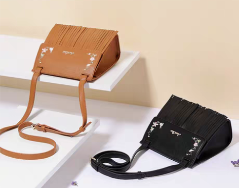 转卖【情人节】欧时纳包包女款潮流苏单肩包刺...