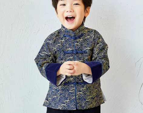 转卖秋冬装汉服男童中国风祥云儿童古装新拜年...