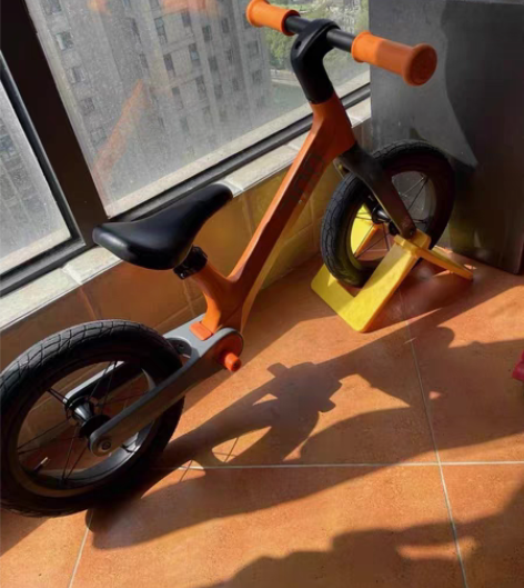 包邮全新正品柒小佰700kids平衡车s1...