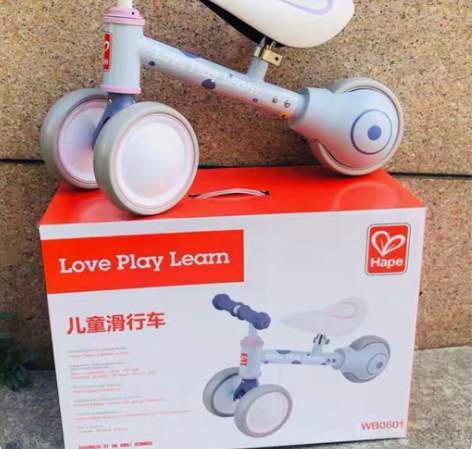 包邮全新正品Hape 平衡车滑行车宝宝益智...