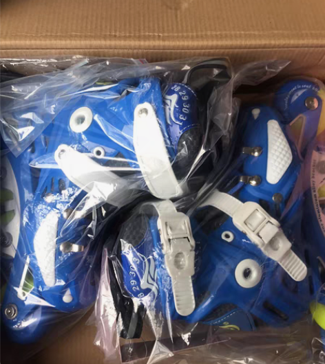 包邮雄风品牌轮滑鞋，全新新，有包装，吊牌还...