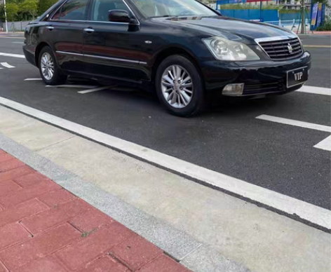 出售丰田皇冠 08款，带抬头显示，精品车况...