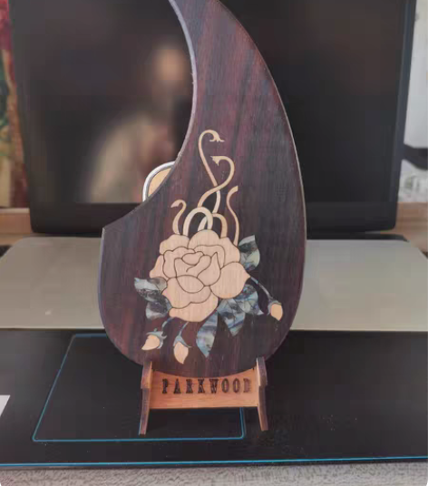 包邮玫瑰木吉他护板，自己40寸用有点大，镶...