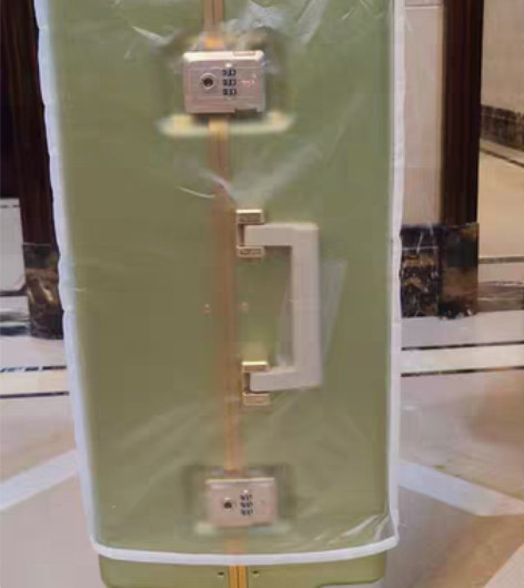 26寸大容量行李箱，拉杆箱，绿色牛油果色配...