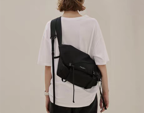 转卖VAOPER运动机能背包单肩包斜挎包男...