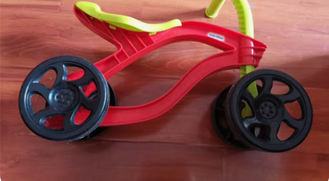 小泰克儿童平衡车，闲置，20元，沙湾文化中...