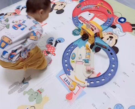 babycare竞速轨道赛车玩具套装 都是...