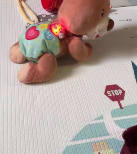 学爬玩具，伟易达布布熊，不议价，不退换，无...