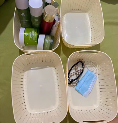 【全新】桌面收纳篮塑料篮子收纳筐杂物零食置...