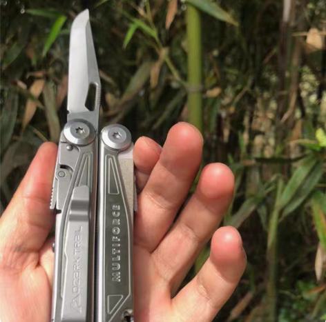 猎鹿人多功能钳 sog多功能钳 ozark...