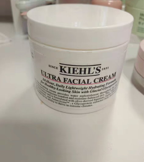 科颜氏高保湿面霜，用过，189用了不到五分...