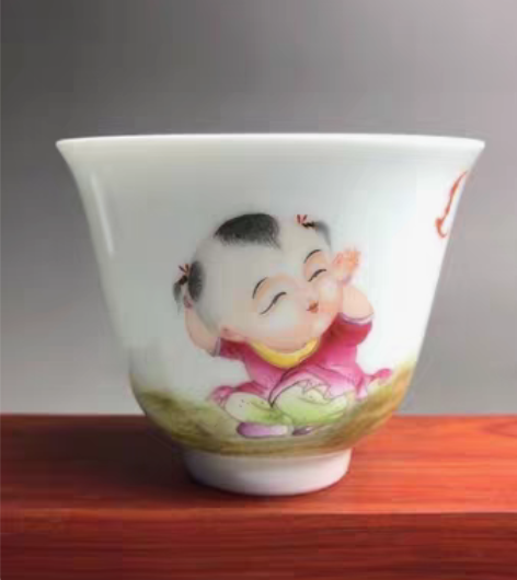 包邮一笔倾国戏婴杯 大约100ml 标价为...