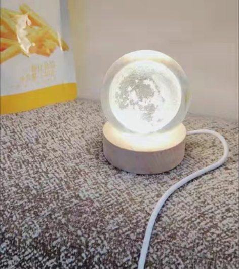 包邮发光水晶球摆件卧室桌面小夜灯装饰品情侣...