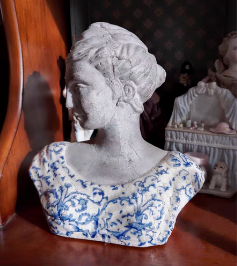 #两个小众品味奶奶的古怪收藏#vintag...