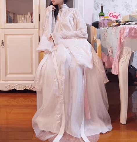 包邮子颂东方美学设计 游园惊梦汉服 明制绣...