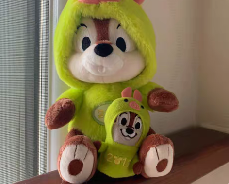 东京迪士尼奇奇蒂蒂猪年绝版公仔和指偶 出一...