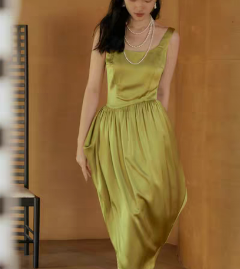 YUANYE园野|原创绿色醋酸缎面立裁连衣...