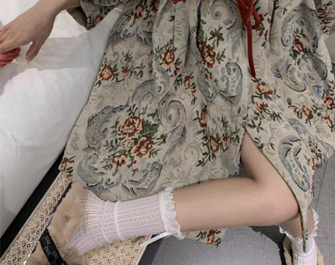 转卖法式独特连衣裙复古油画风提花古着公主风...