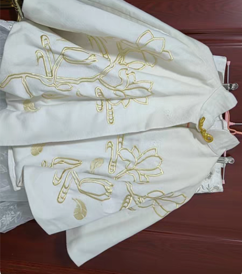 包邮悠窝窝斗篷 感兴趣的话点“我想要”和我...